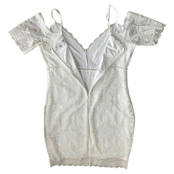 Guess Marcy Off-the-Shoulder Ivory Lace Dress SIZE XL - RUNS SMALL - Picture 7 of 7